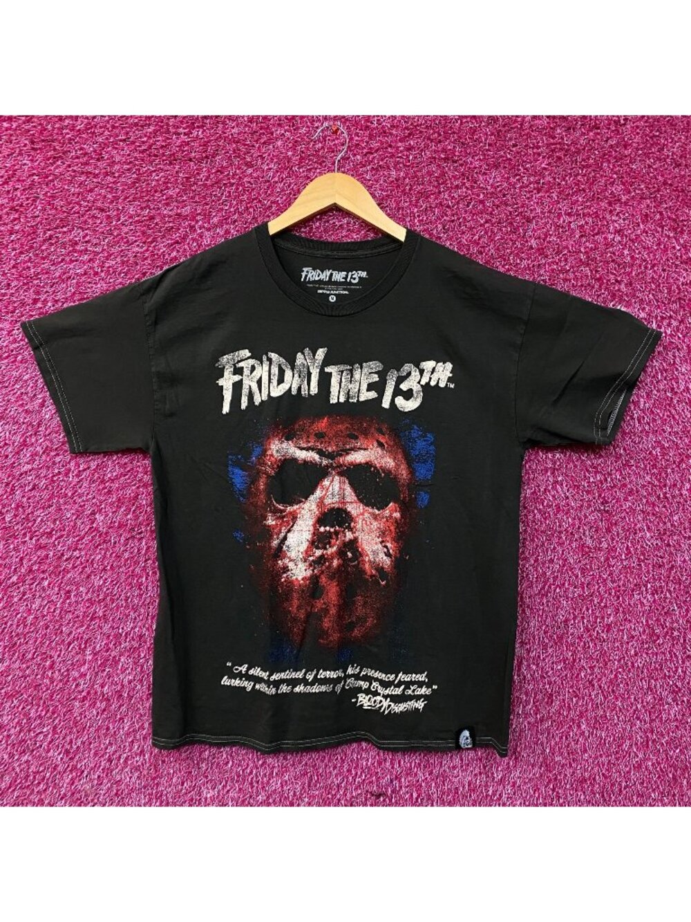 Ripple Junction "Friday the 13th" Jason Voorhees Horror Graphic T-Shirt Medium